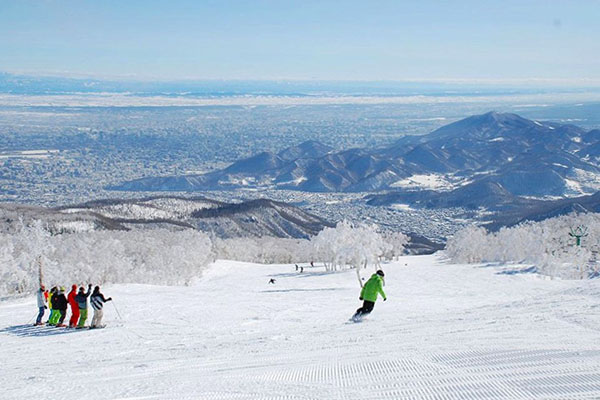 Teine Ski Resort